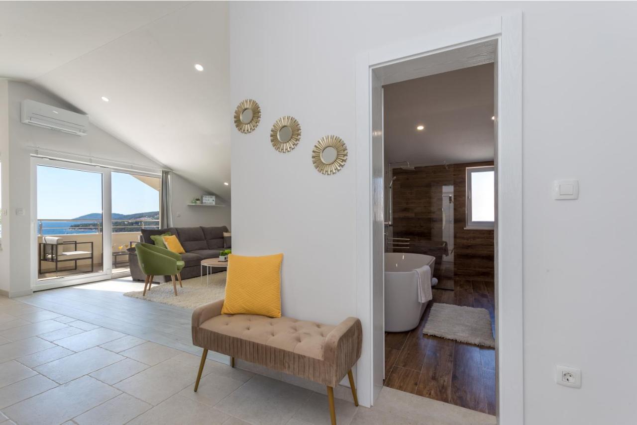 Golden View Penthouse Apartment Hvar Town Exterior foto