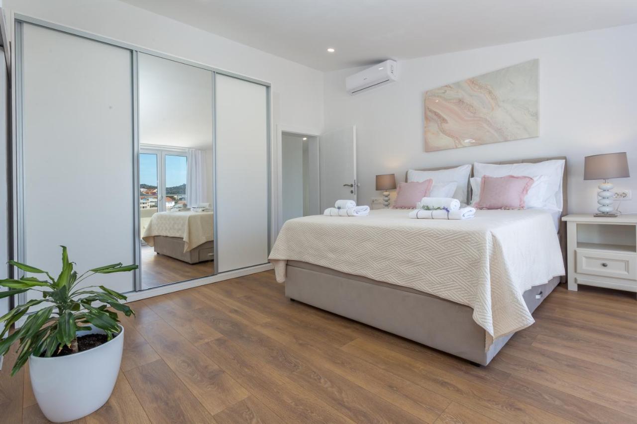 Golden View Penthouse Apartment Hvar Town Exterior foto